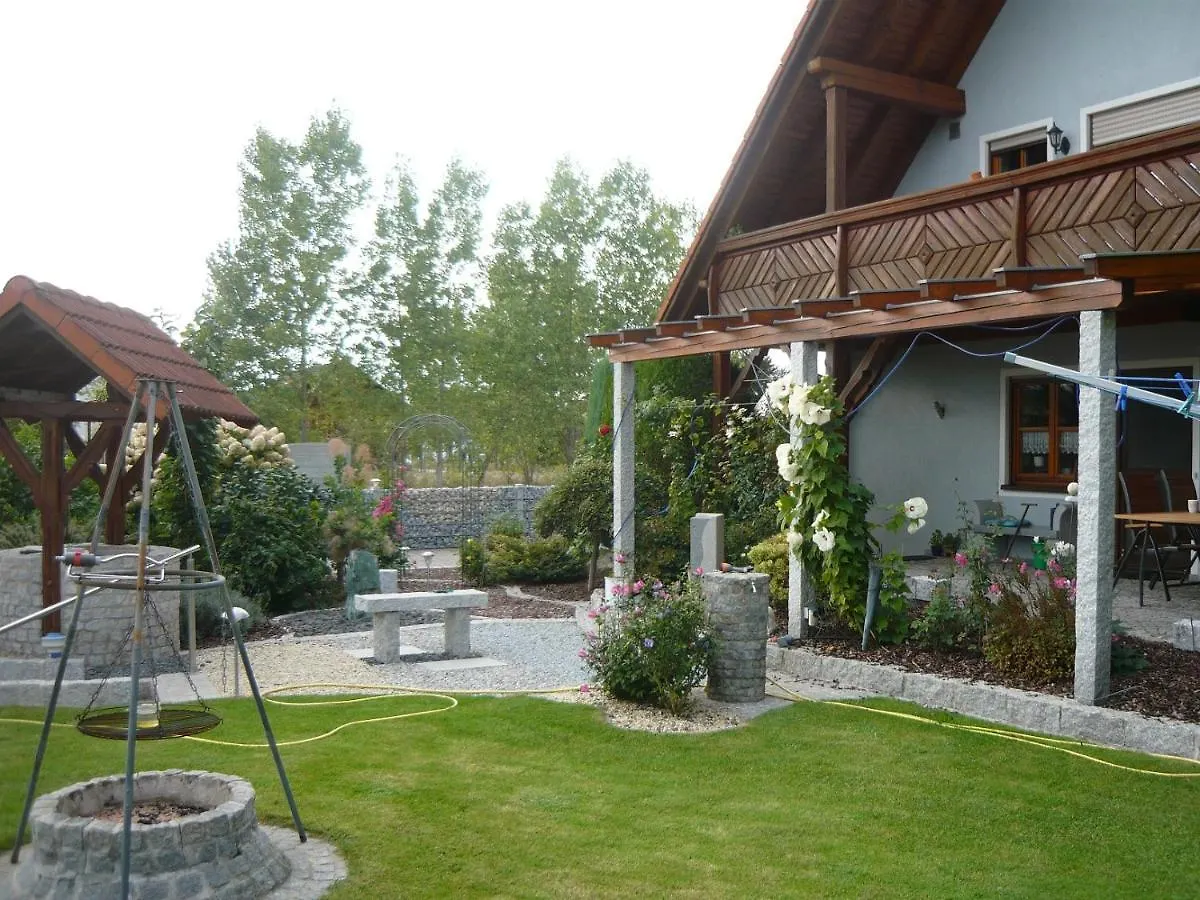 아파트 Ferienwohnung Schwarz Rottenbach