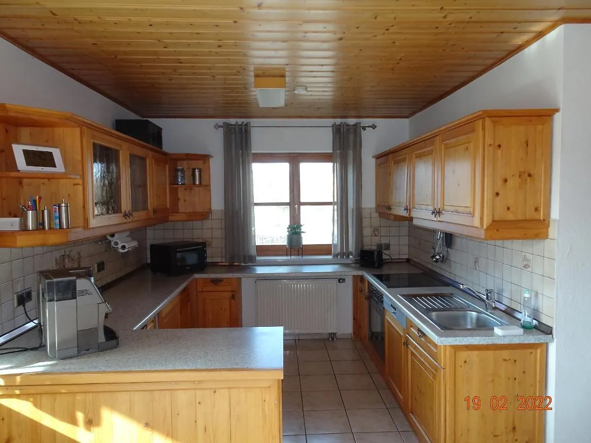 Ferienwohnung Schwarz Rottenbach  아파트