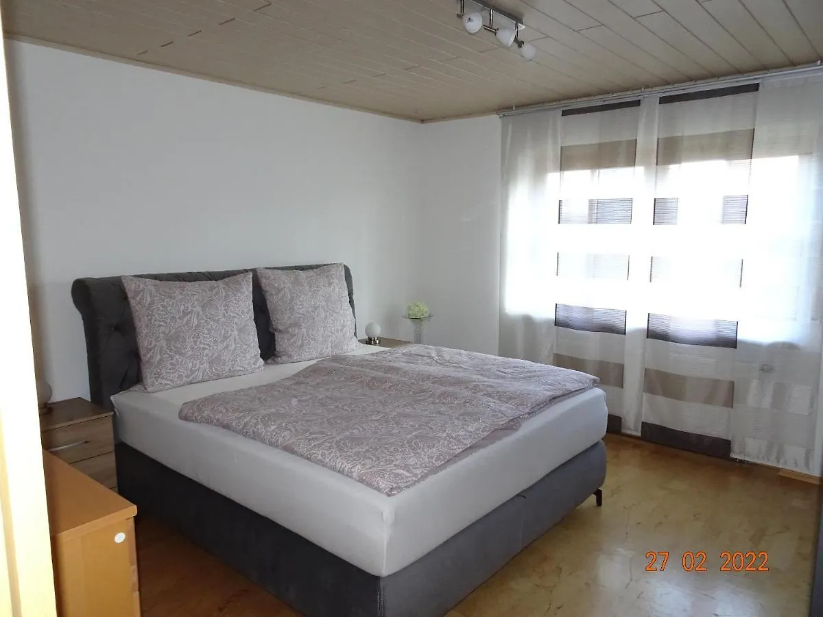 Ferienwohnung Schwarz Rottenbach  아파트 Rottenbach (Roth)