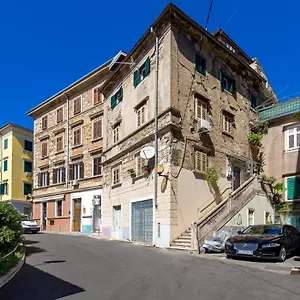 Grota In The Center Apartment Rijeka